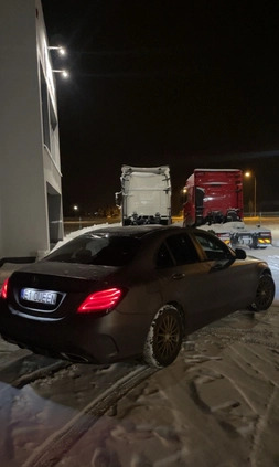 Mercedes-Benz Klasa C cena 68999 przebieg: 130000, rok produkcji 2015 z Rzeszów małe 121